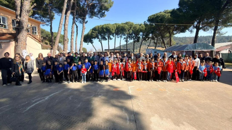 “Yeşili Korumak, Vatanı Korumaktır” Mesajı Menderes’te Yankılandı