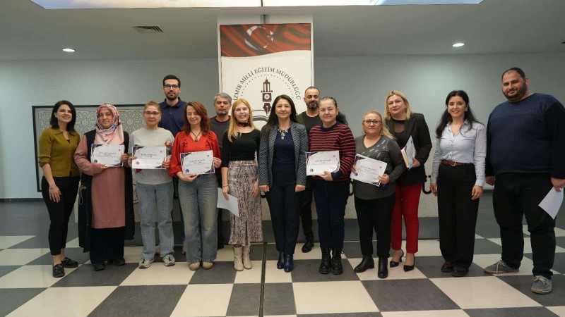 İzmir İl Millî Eğitim Müdürlüğünde “Saygı Temelli İletişim” Semineri Düzenlendi