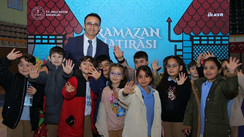 Dr. Ömer Yahşi: “Kadim Medeniyetimizin Değerlerini Evlatlarımızın Kalbine Nakşediyoruz”