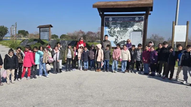 İzmir’de Öğrenciler Kuş Cenneti’nde Doğayla Buluştu