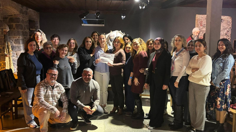 İzmir’de “Okuma Oyuncağı” Programına Yoğun İlgi