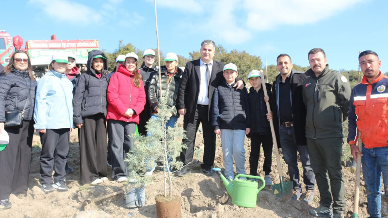 Bergama İlçe Milli Eğitim Müdürü Ekrem Ulus Orman Haftası Etkinliğine Katıldı