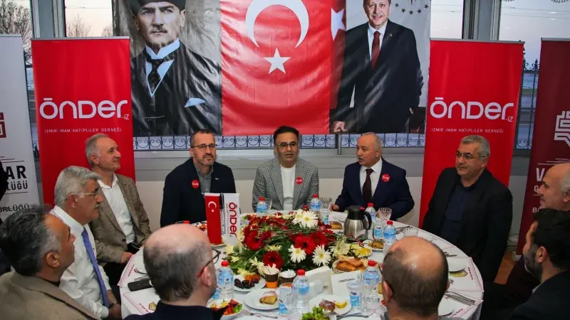 İzmir İl Millî Eğitim Müdürü Yahşi, ÖNDER’in İftar Programına Katıldı