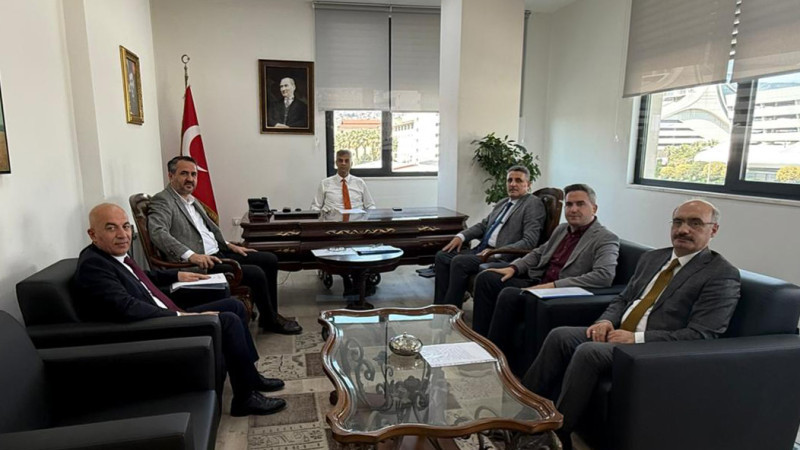 Bayraklı’da eğitim gündemi değerlendirildi, Mehmet Tahir Büdün toplantıya katıldı