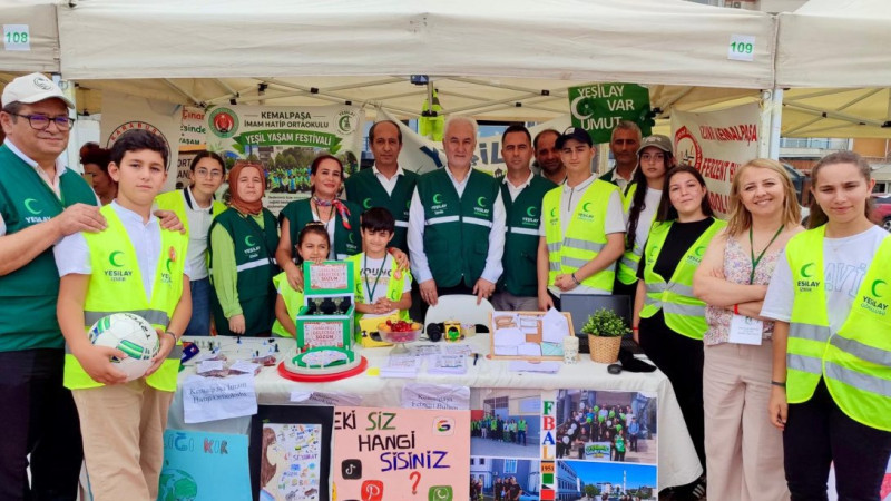 Kemalpaşa okulları Sağlıklı Yaşam Ligi Festivali'nde yer aldı