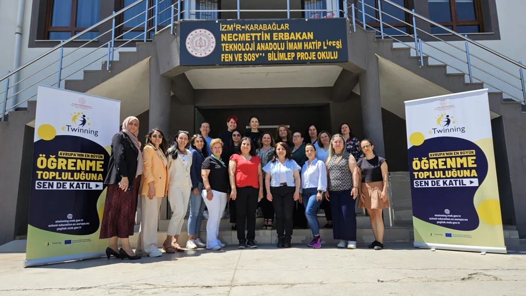 İzmir'de eTwinning İnovasyon ekip toplantısı gerçekleştirildi