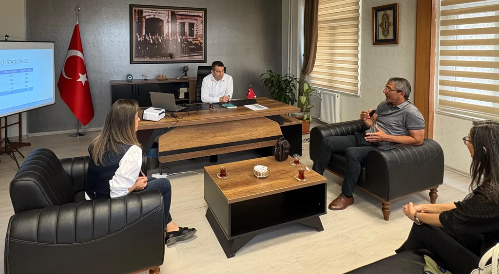 Menemen’de “Mesleki Eğitimde İzmir Modeli” toplantıları devam ediyor