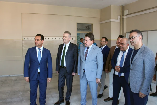 İzmir Cumhuriyet Başsavcısı ve Dr. Ömer Yahşi'den Bornova'da anlamlı ziyaret