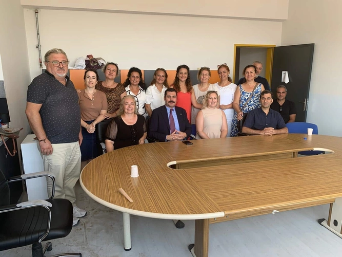 Karaburun'da yeni eğitim yılı Karaburun MTAL ziyaretiyle başladı