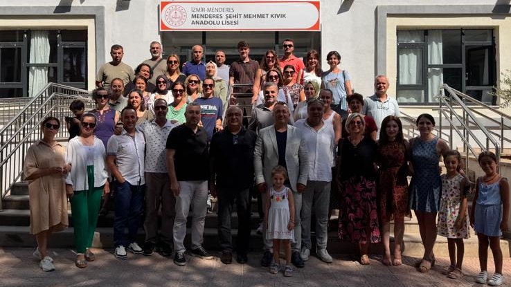 Menderes İlçe Millî Eğitim Müdürü Yusuf Yılmaz'dan okul ziyareti