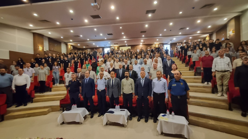 15 Temmuz’un 9. yılında Menderes’te anma programı düzenlendi