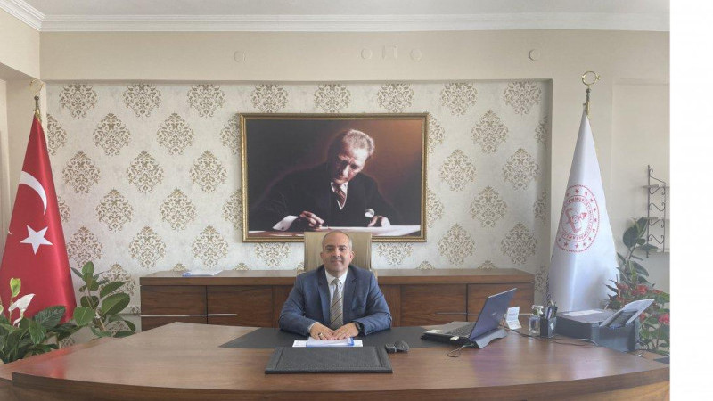 Aliağa İlçe Millî Eğitim Müdürü Dr. Erdoğan Akyüz’den 29 Ekim Mesajı