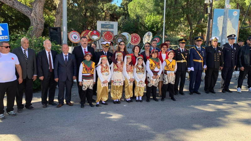 Karaburun'da Cumhuriyet Bayramı Coşkusu!
