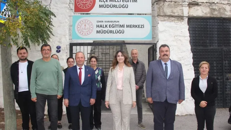 Kaymakam'dan Karaburun İlçe Milli Eğitim Müdürlüğü'ne Ziyaret