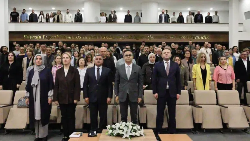 Dr. Ömer Yahşi, İzmir’in Eğitim Yöneticileriyle Bir Araya Geldi