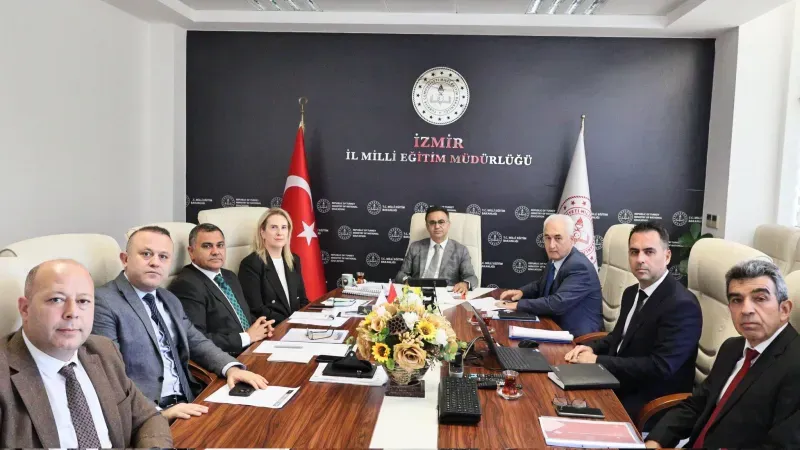 İzmir İl Millî Eğitim Müdürü Dr. Ömer Yahşi, Kemalpaşa’daki Eğitim Çalışmalarını Değerlendirdi