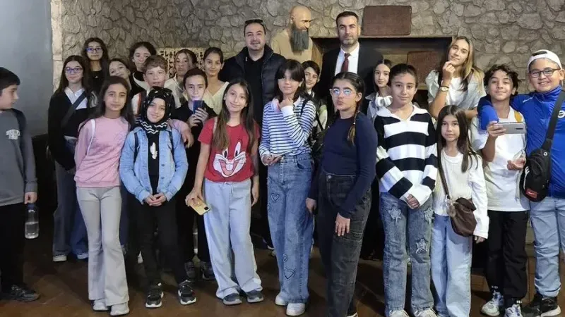 İzmir'de Örnek Uygulama: Okul Dışı Eğitimle Öğrencilerin Öğrenme Deneyimleri Zenginleşiyor