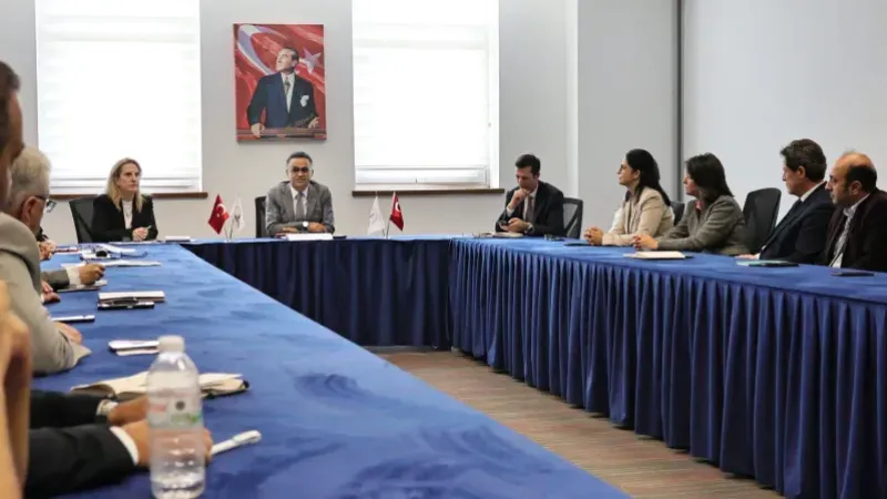 Dr. Yahşi’nin vizyonuyla İzmir, mesleki eğitimde model şehir oluyor