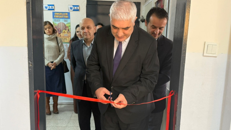 Buca Şehit Ömer Kılıçoğlu İmam Hatip Ortaokulu Arapça Dil Sınıfı Açılış Töreni Yapıldı