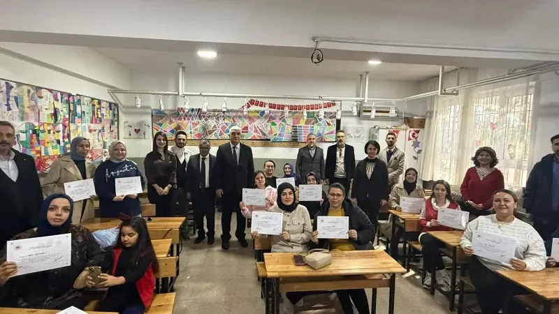Fikret YILMAZ, Aile Okulu Sertifika Törenine Katıldı