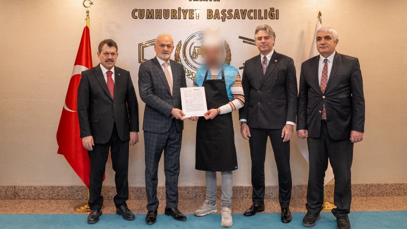 Buca'da aşçı yardımcılığı kursu tamamlandı, 4 hükümlü istihdam edildi