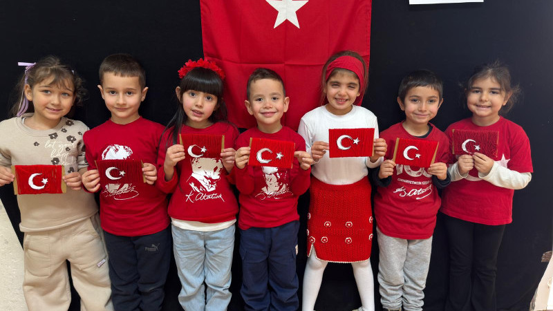 Bayraklı'da Bayrak Sevgisi Haftası etkinlikleri dördüncü gününde devam etti