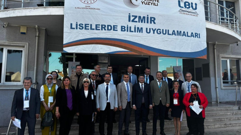 Karabağlar’da Bilim Ve Teknolojiye Yön Veren Eğitim Hamlesi