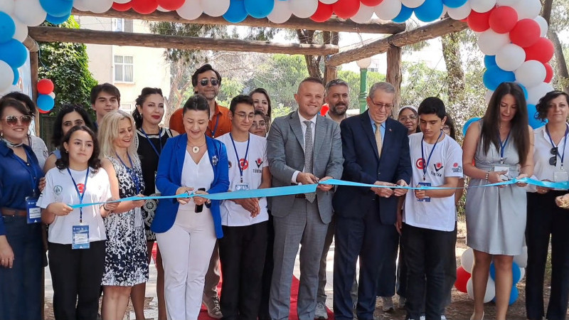 İzmir İl Millî Eğitim Müdür Yardımcısı İlker Erarslan: Öğrencilerimizin bilimsel çalışmalarda yer alması büyük önem taşıyor