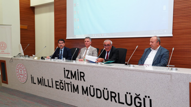İzmir Eğitim Müfettişleri Başkanlığı sene başı toplantısı gerçekleştirildi