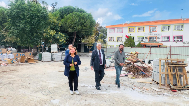 Buca İlçe Millî Eğitim Müdürü Fikret Yılmaz, 23 Nisan İlkokulu inşaatını yerinde inceledi
