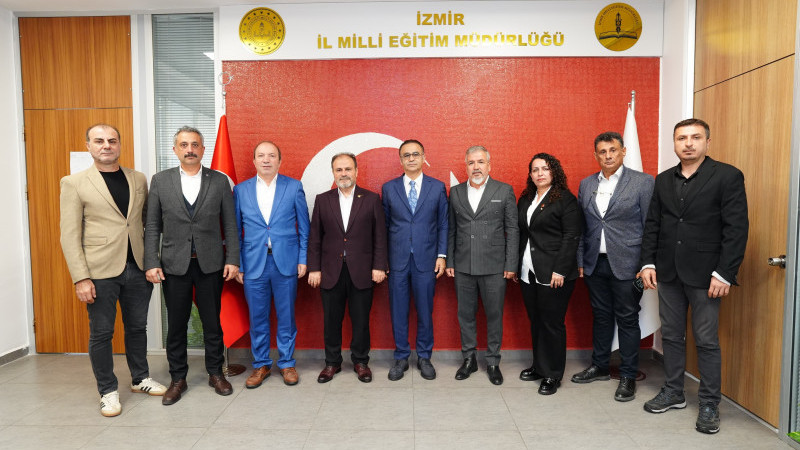 Eğitim-Bir-Sen İzmir 1 No’lu Şube Başkanı Ali Bilgiç’ten Ömer Yahşi’ye ziyaret
