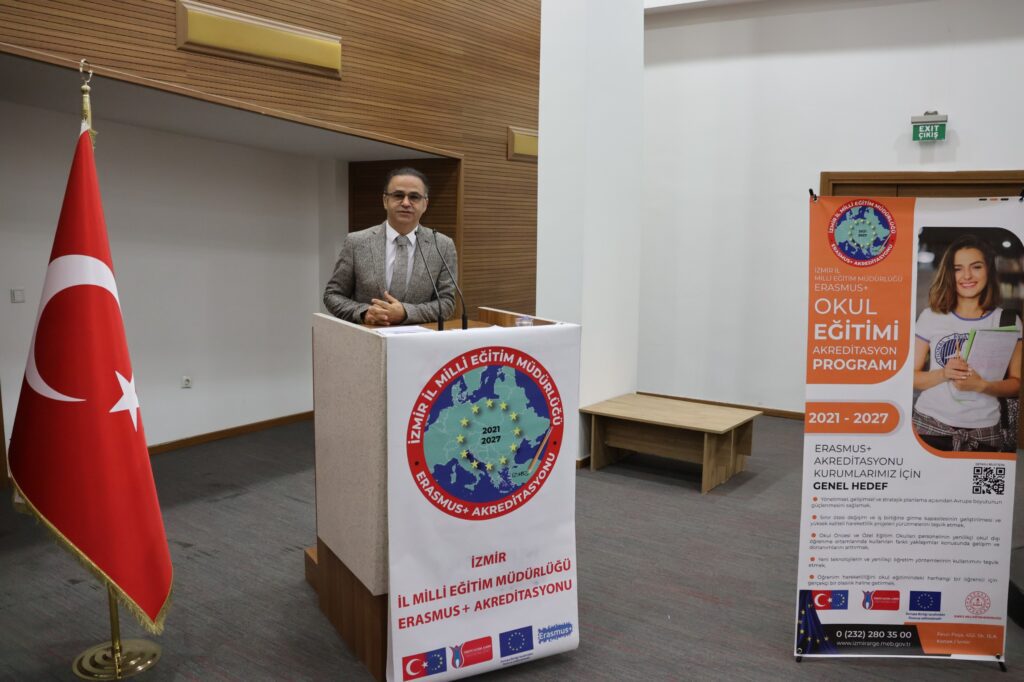 İzmir İl Milli Eğitim Müdürlüğü'nde ERASMUS 2023 açılış toplantısı yapıldı