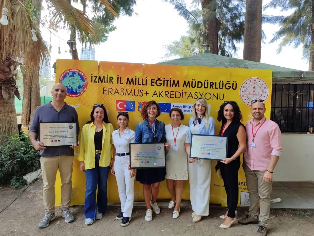 İzmir'de Erasmus+ Akreditasyonu töreni